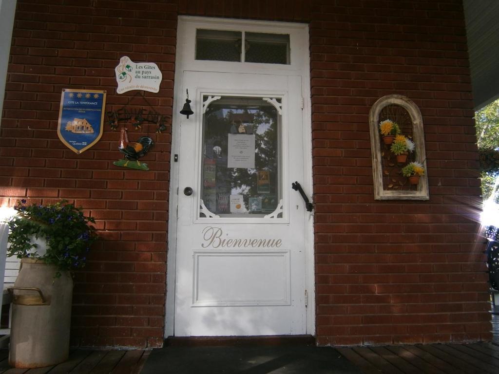Gîte La Tempérance Charette Exterior foto